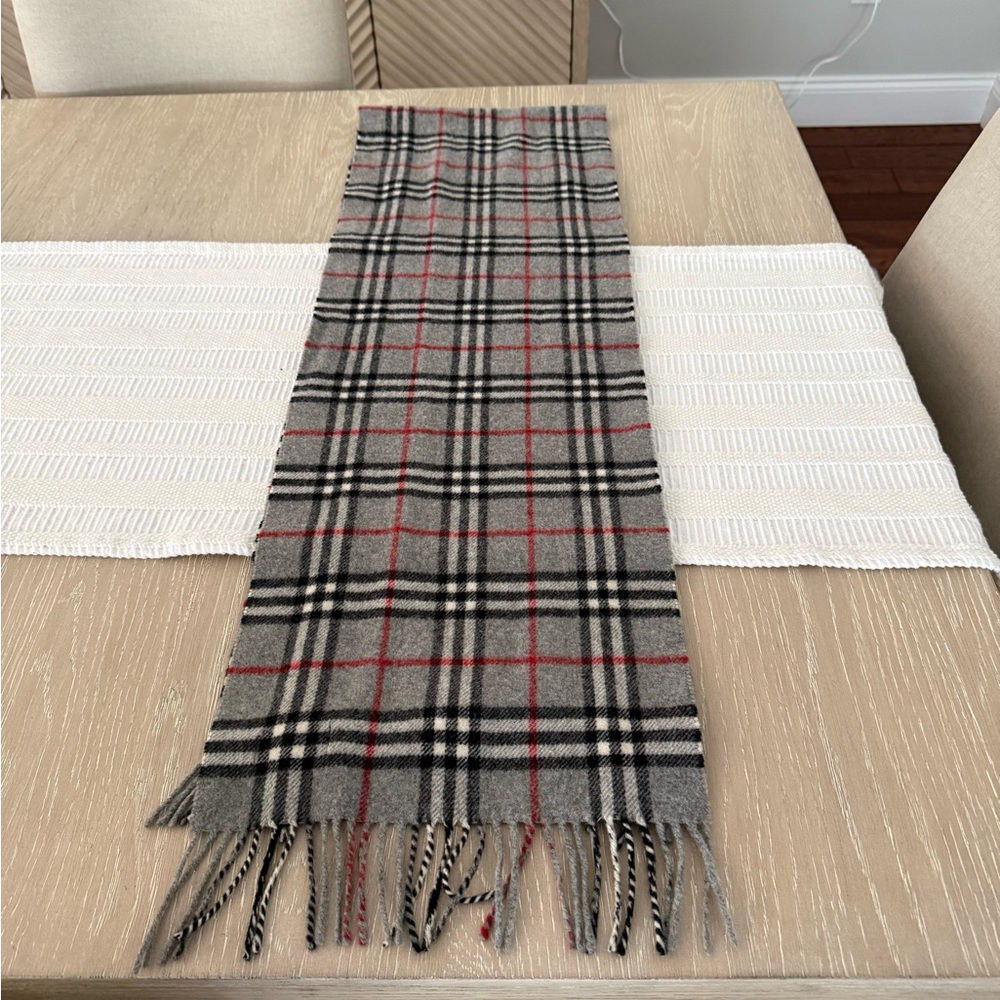 Authentic Authentic Burberry London Classic Nova Check Lambswool Scarf